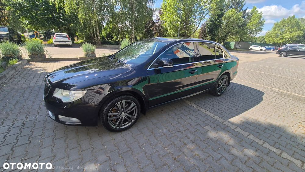 Skoda Superb 2.0 TDI Ambition - 23