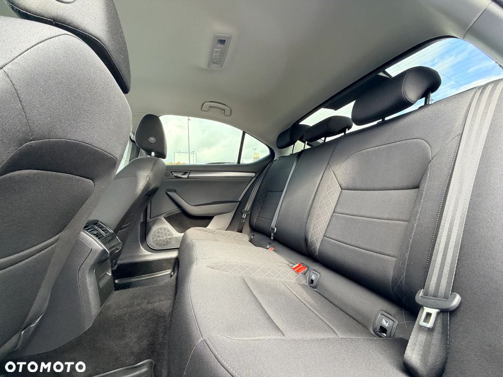 Skoda Superb - 16
