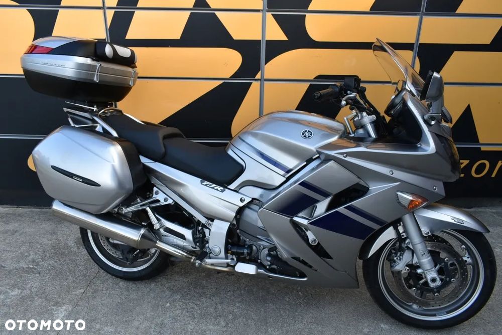 Yamaha FJR - 3