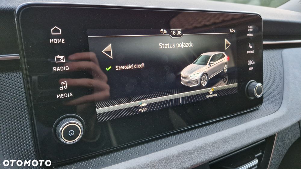 Skoda Scala 1.5 TSI Selection DSG - 17
