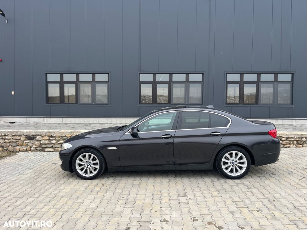 BMW Seria 5 520d Aut. BluePerformance - 12