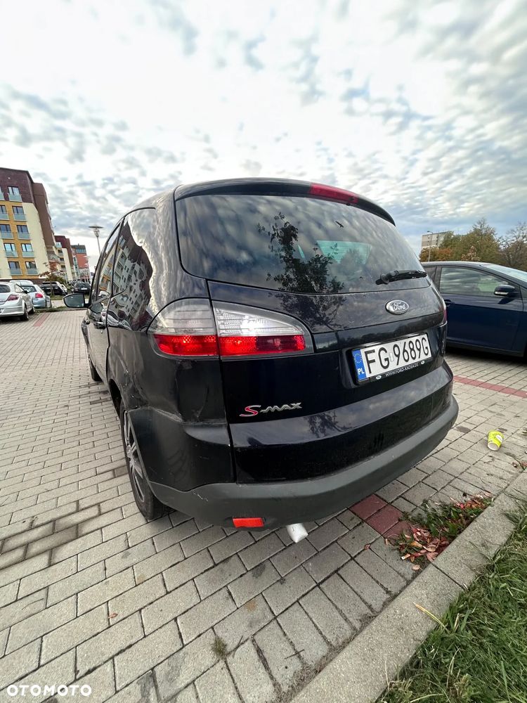 Ford S-Max - 4