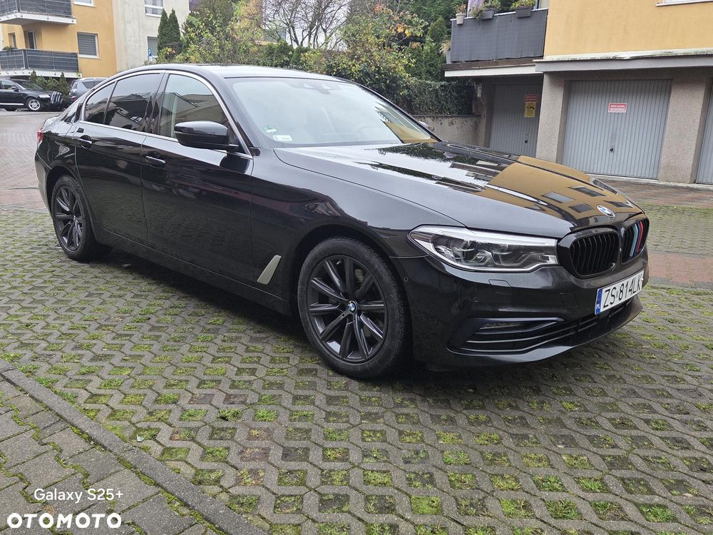 BMW Seria 5 520d Luxury Line sport - 9
