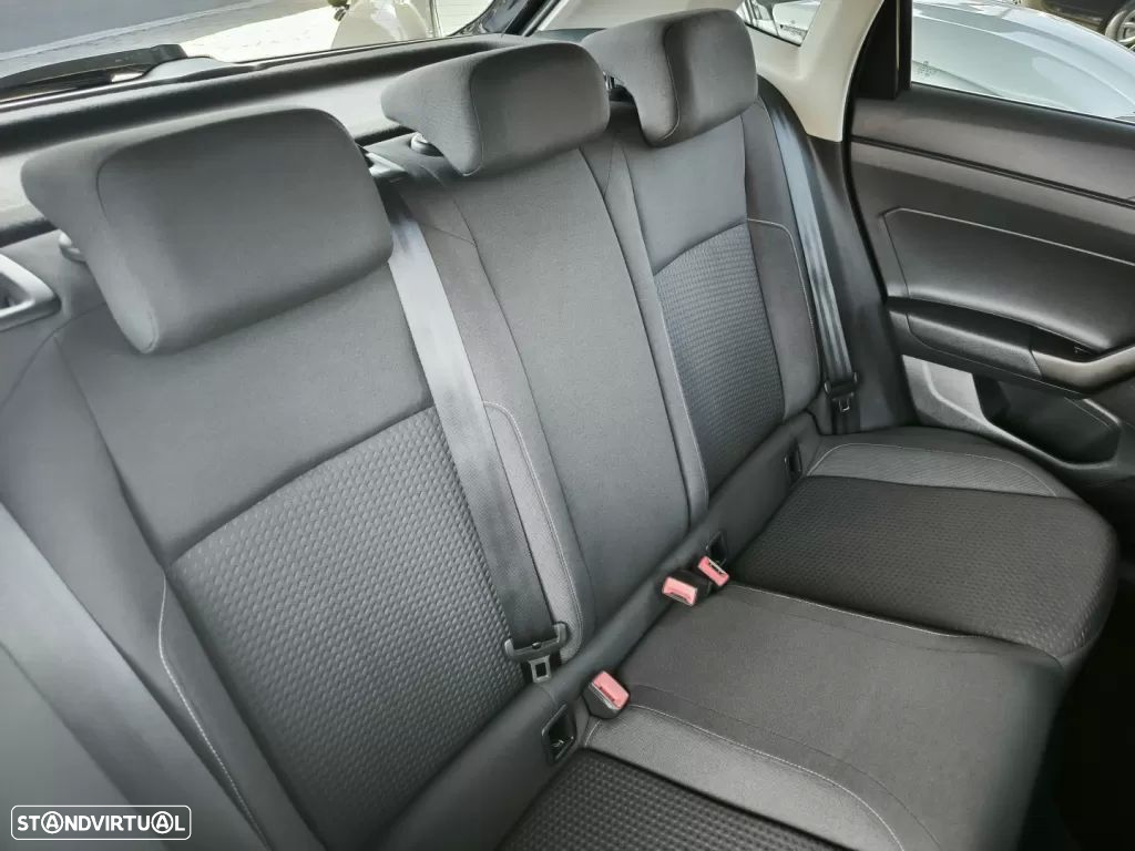 VW Polo 1.6 TDI Confortline - 29