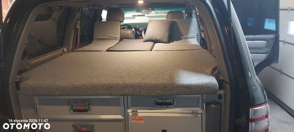 Toyota Land Cruiser 4.7 V8 - 32