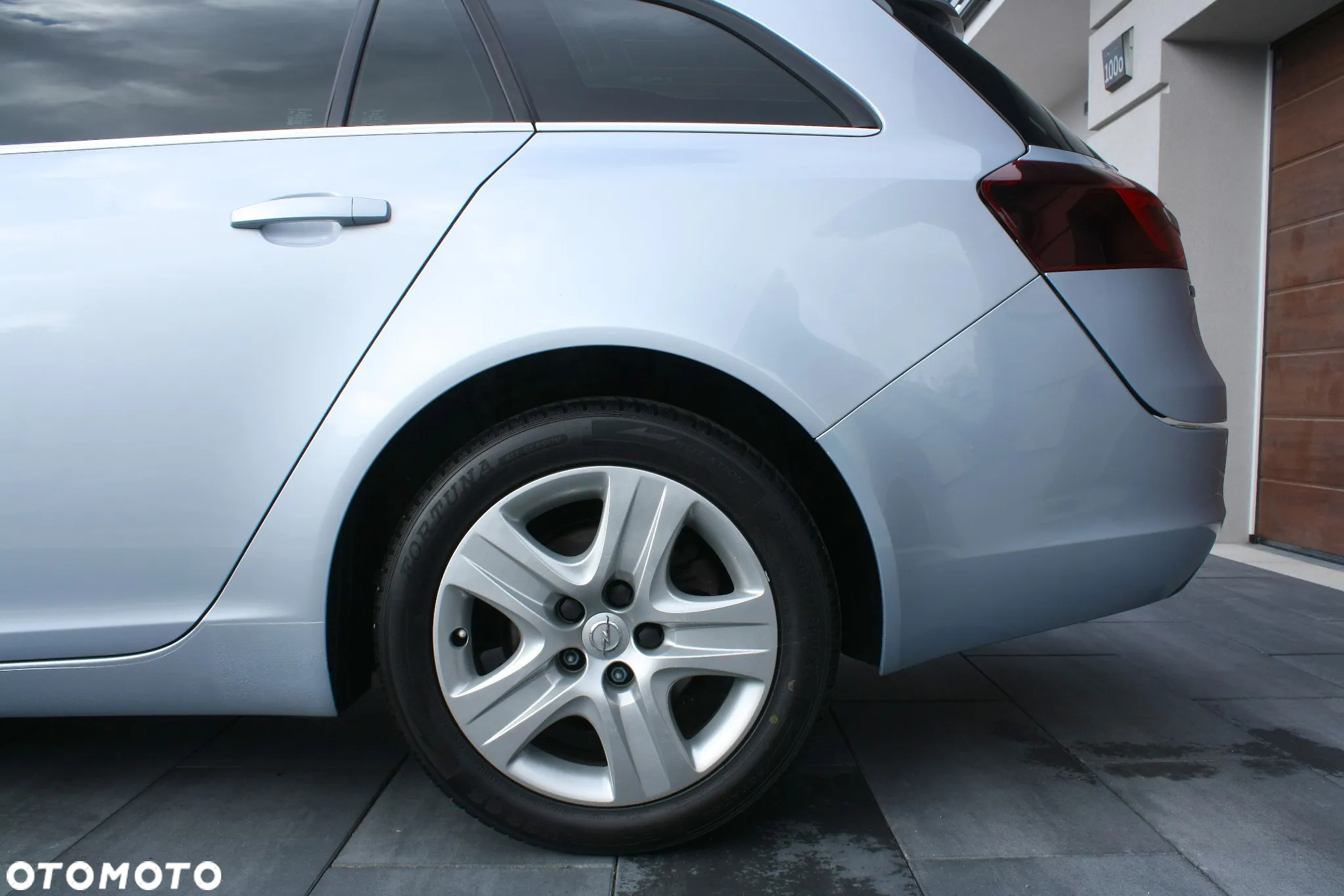 Opel Insignia - 18