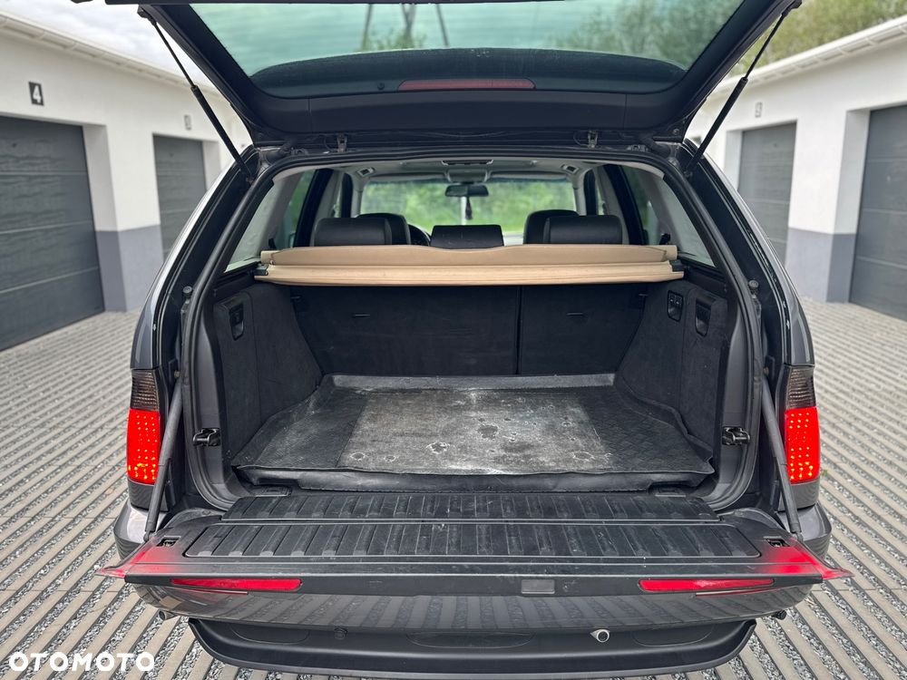 BMW X5 - 25