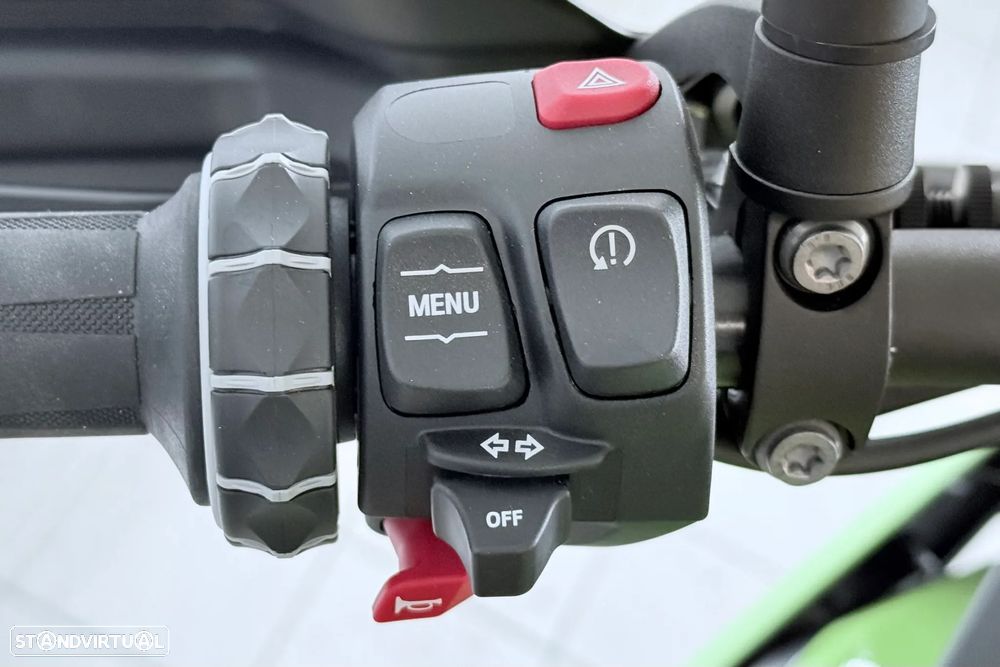 BMW F 900 GS São Paulo Yellow - 6