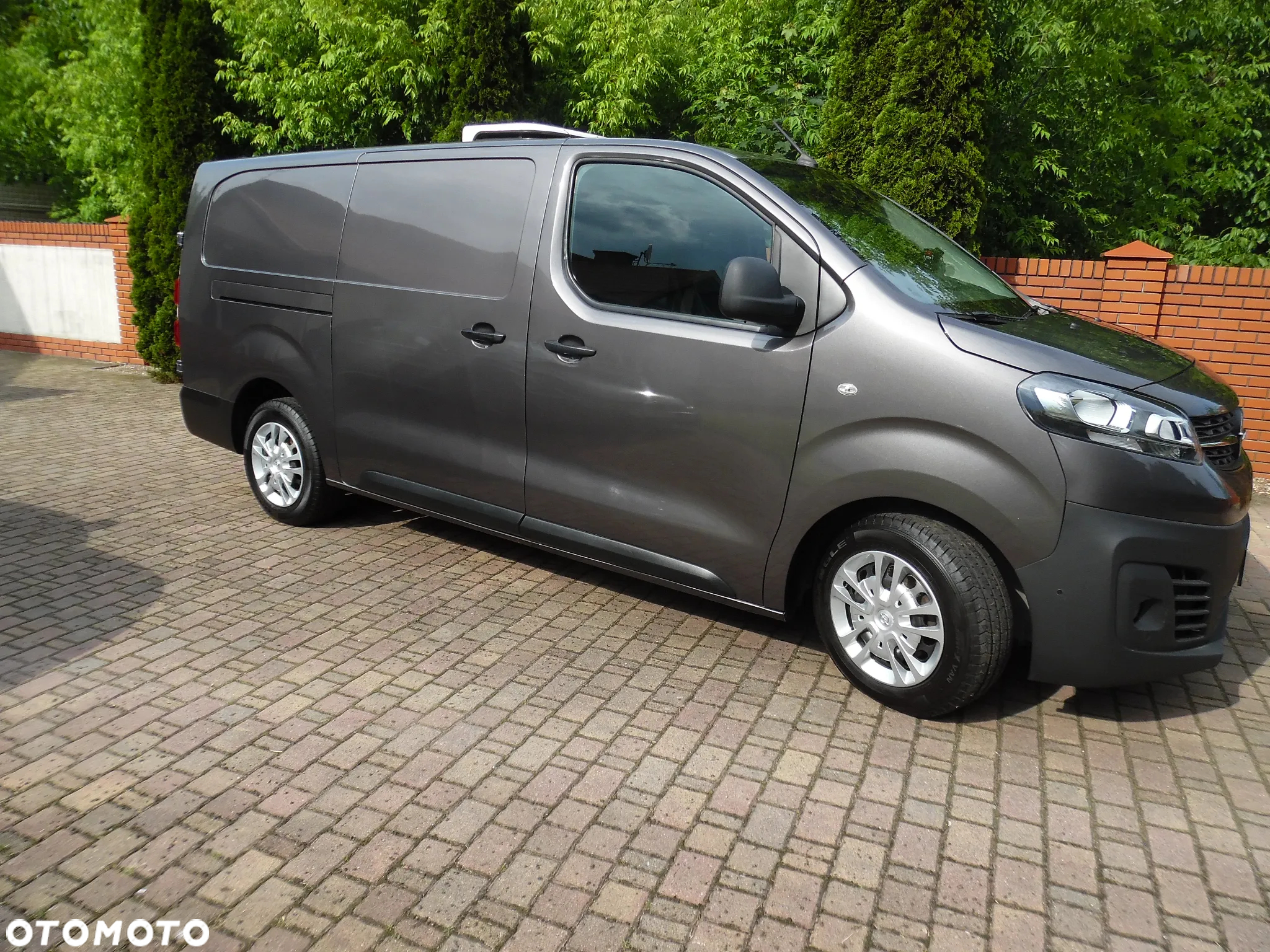 Opel Vivaro - 3