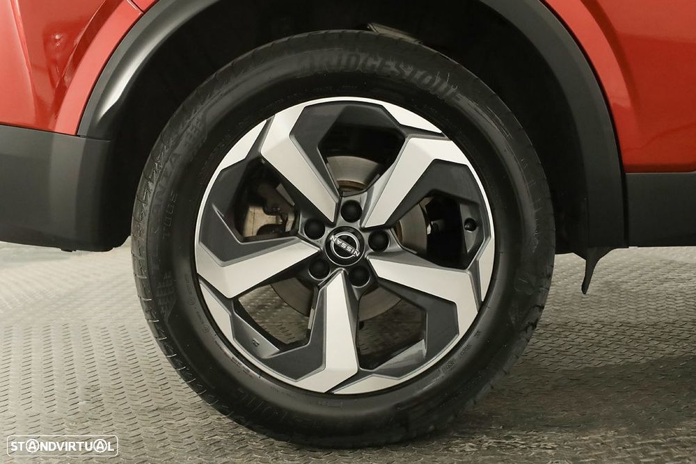 Nissan Qashqai 1.3 DIG-T N-Connecta LED Xtronic - 5