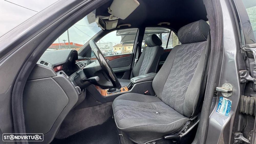 Mercedes-Benz E 220 CDI Classic - 9