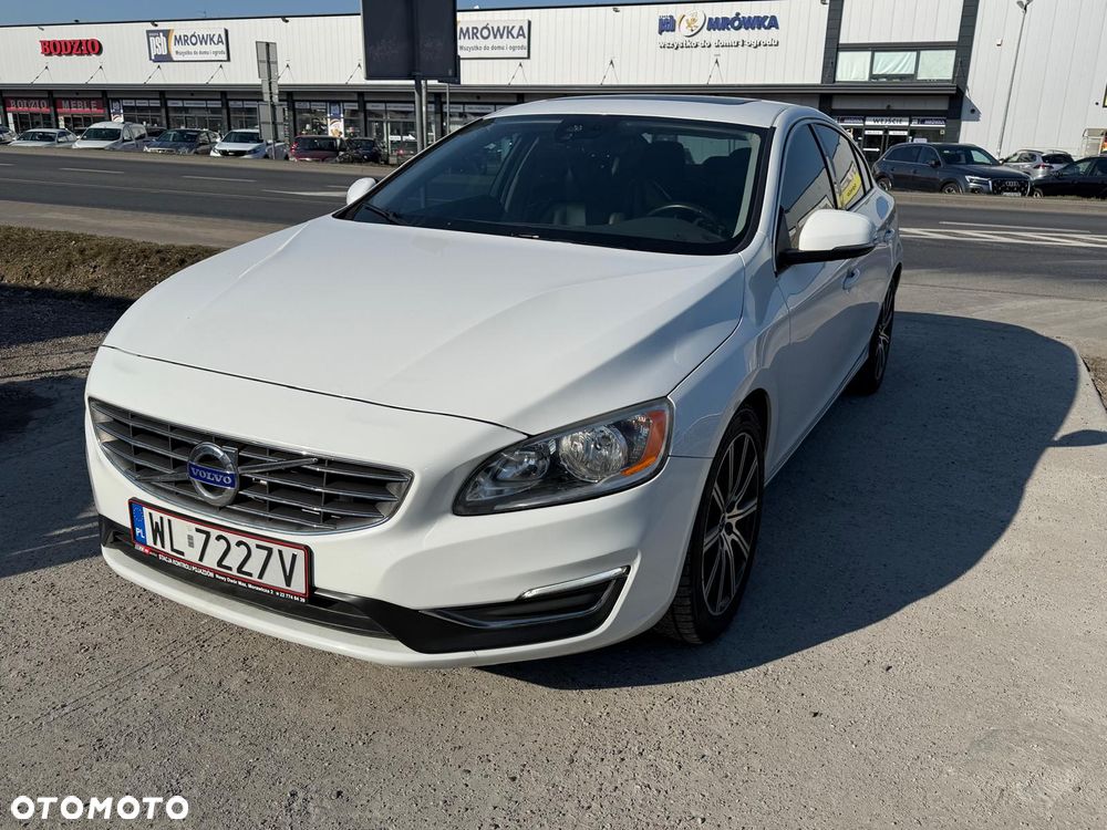 Volvo S60 T5 Drive-E Base - 1