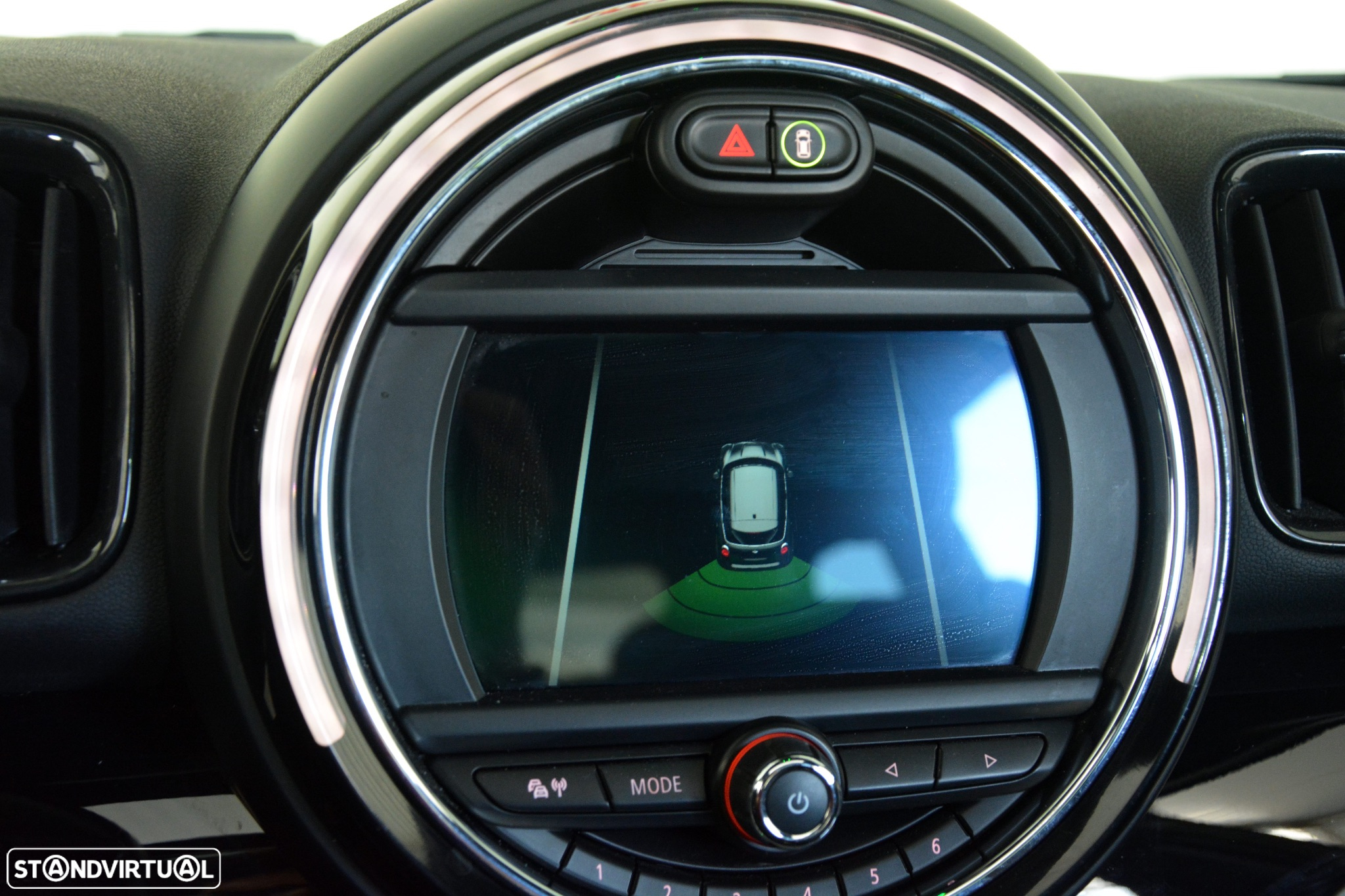 MINI Countryman Cooper SE ALL4 Auto - 33