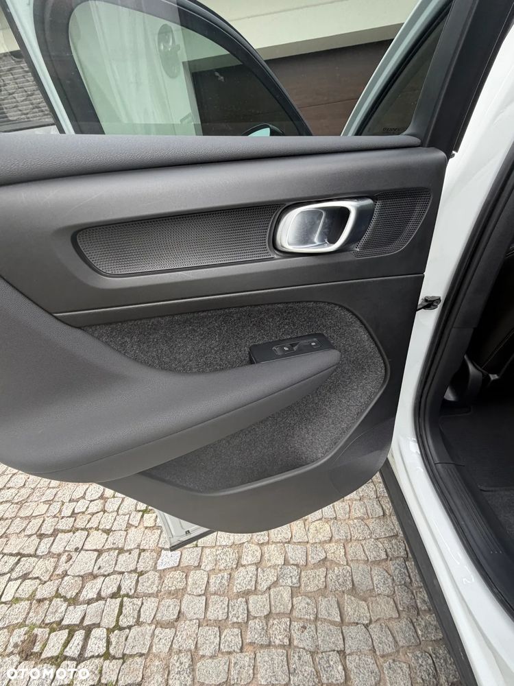 Volvo XC 40 - 14
