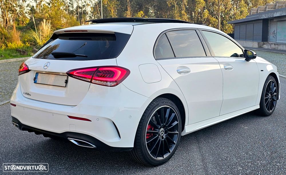 Mercedes-Benz A 250 e 8G-DCT AMG Line - 45