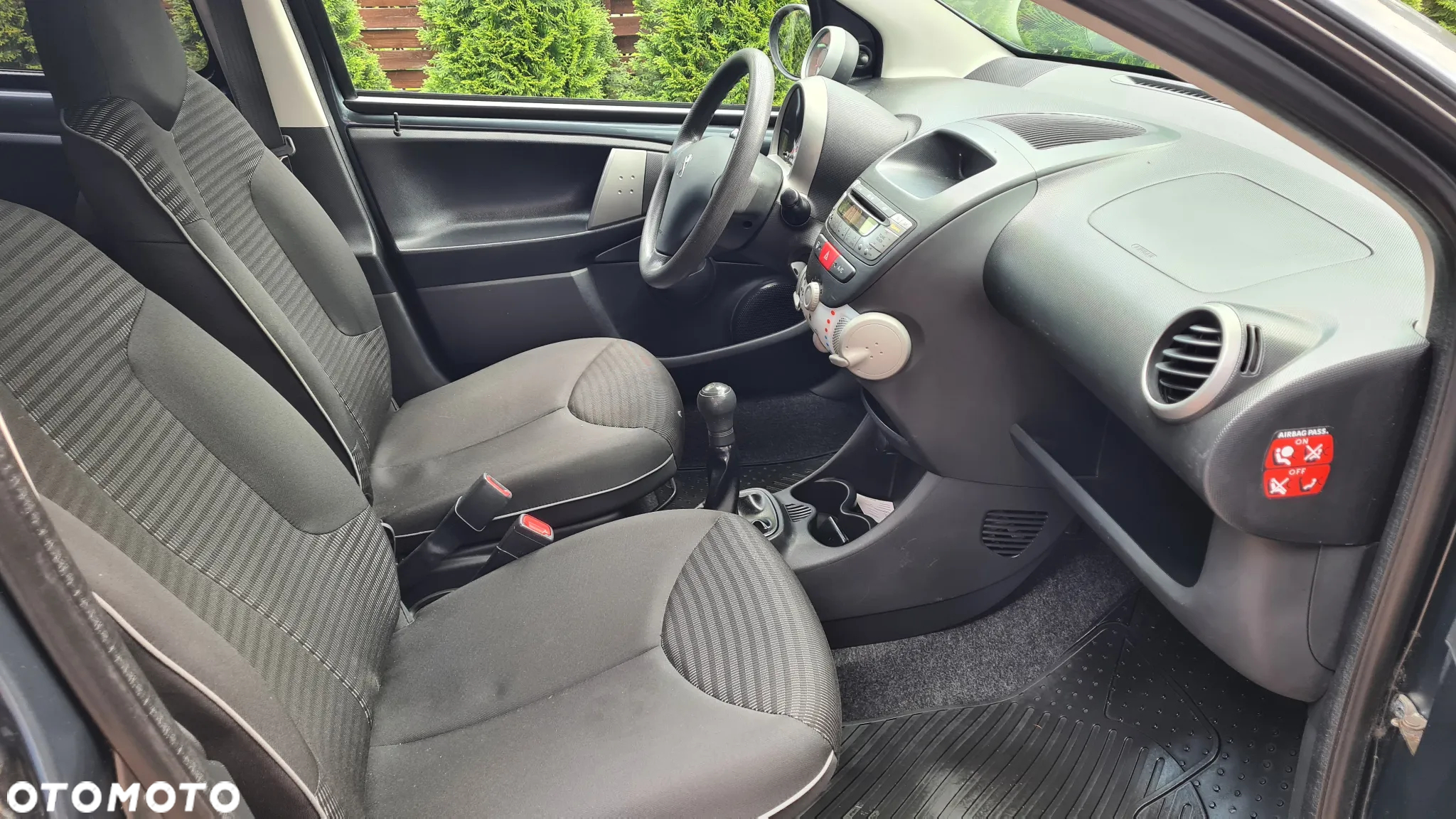 Peugeot 107 (70) 68 Active - 11