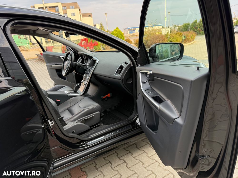 Volvo XC 60 - 22