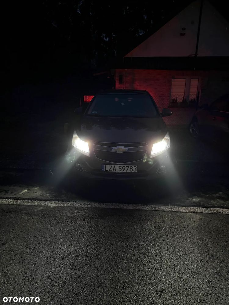 Chevrolet Cruze - 20