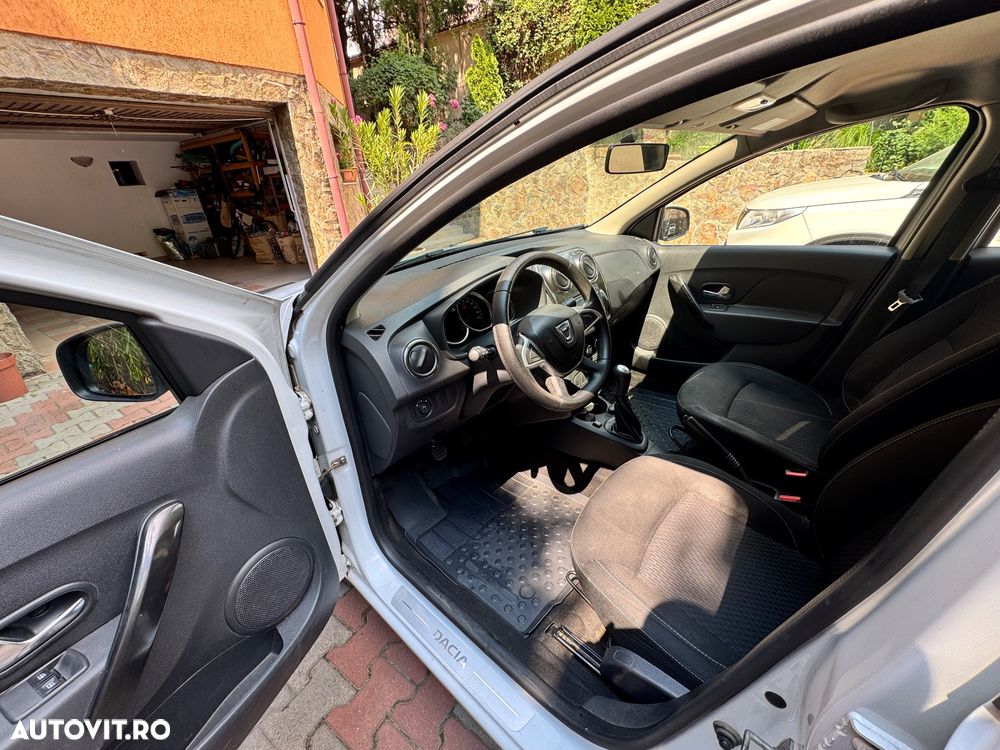 Dacia Logan 1.0 SCe Laureate - 9