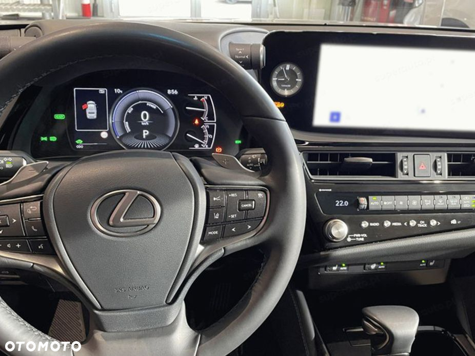 Lexus ES 300h Business Edition - 7