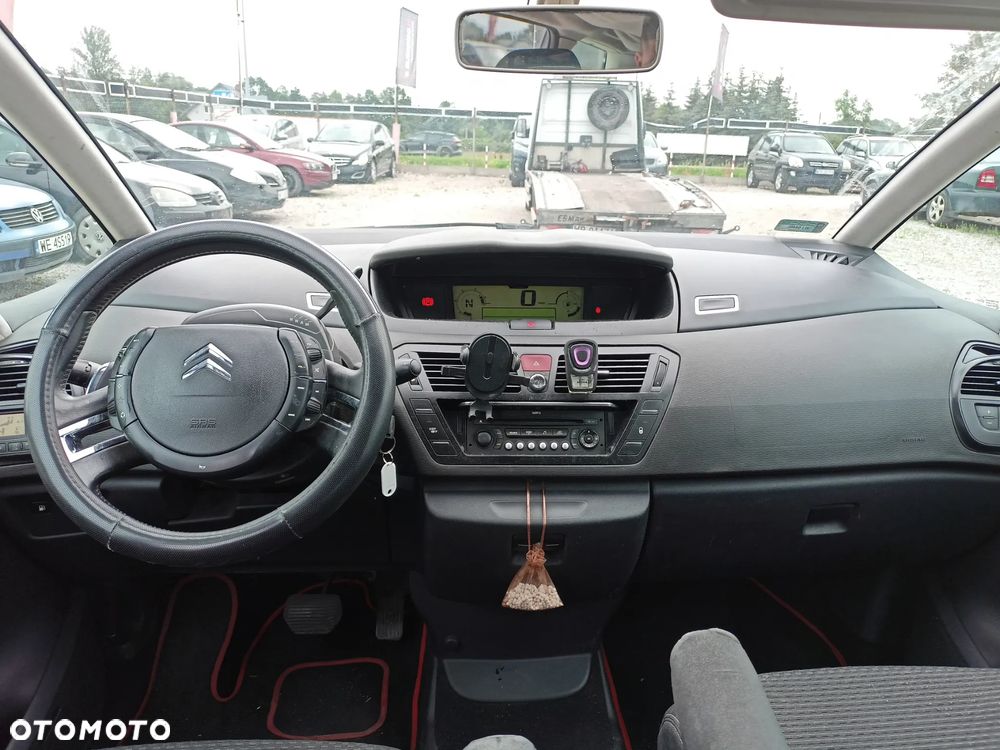 Citroën C4 Picasso - 10