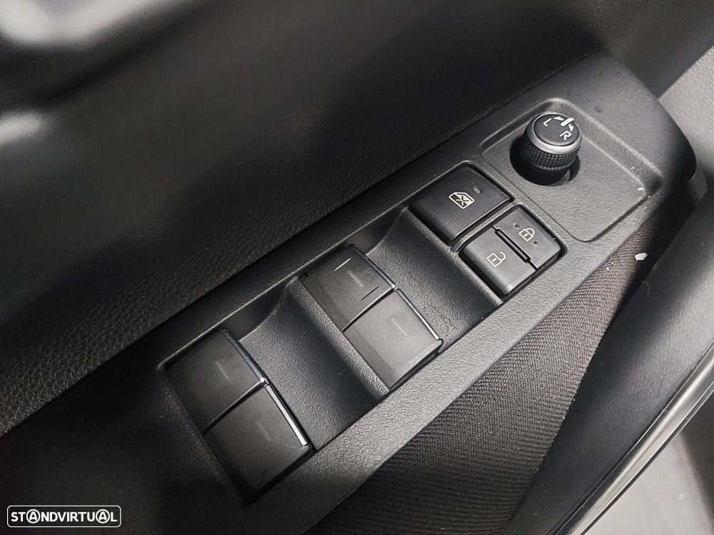 Toyota Corolla 1.8 Hybrid Comfort - 18