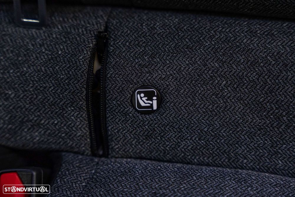 Citroën C5 X 1.6 Hybrid Plus e-EAT8 - 12