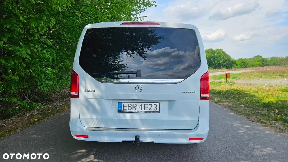 Mercedes-Benz Klasa V 250 BlueTEC lang 7G-TRONIC Edition 1 - 5