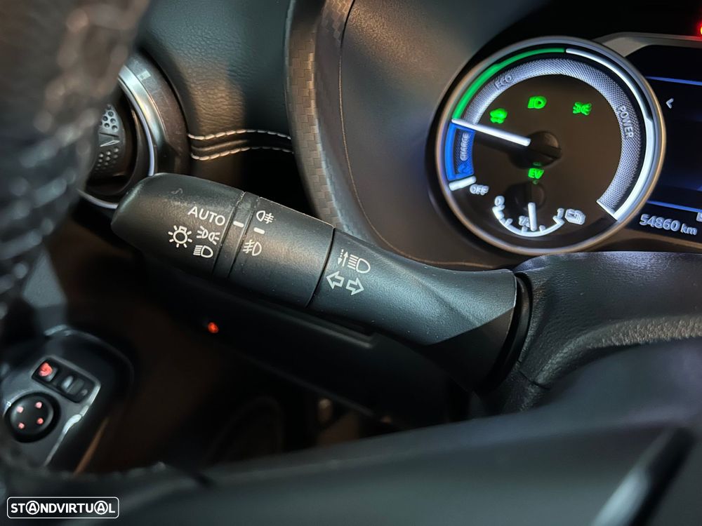 Nissan Juke 1.6 Hybrid Tekna - 36