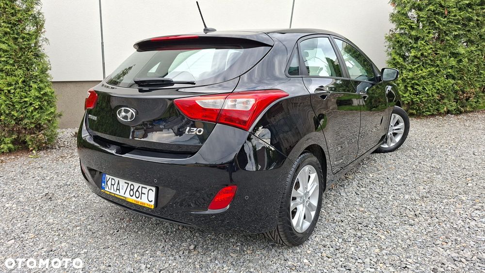 Hyundai i30 1.4 Premium - 35