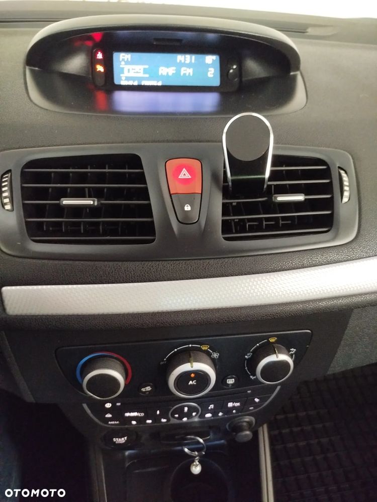 Renault Megane - 13