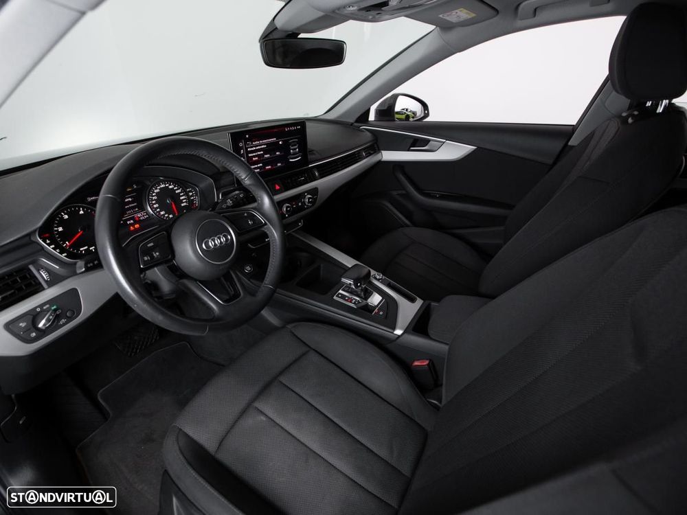 Audi A4 Avant 35 TDI Fleet Edition S tronic - 7