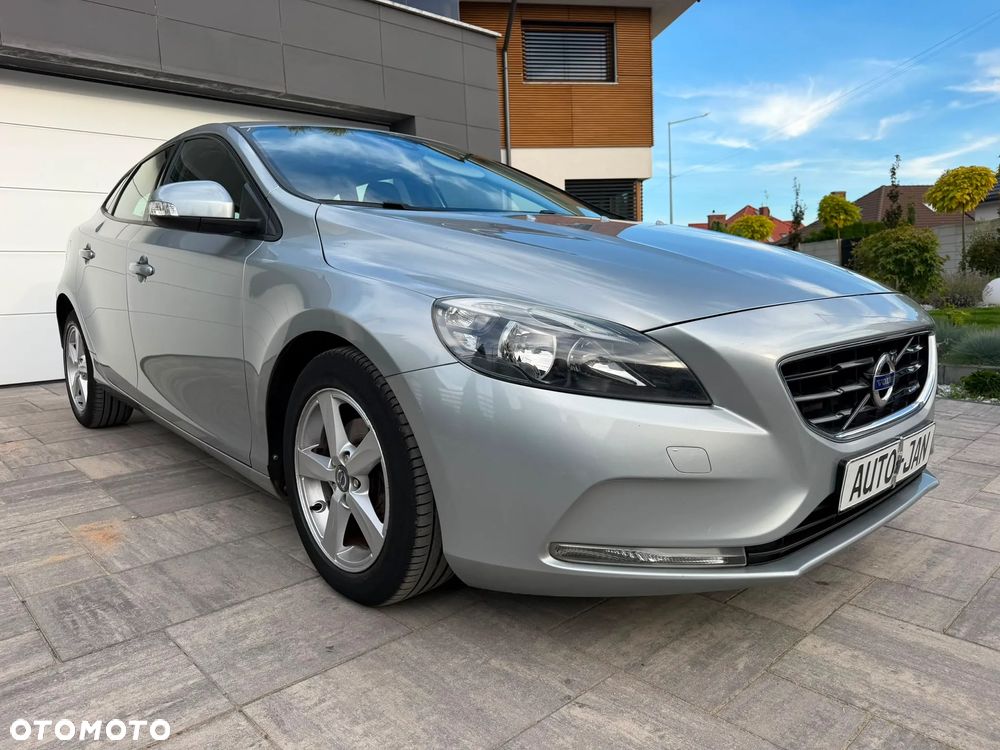 Volvo V40 2013 photo 4