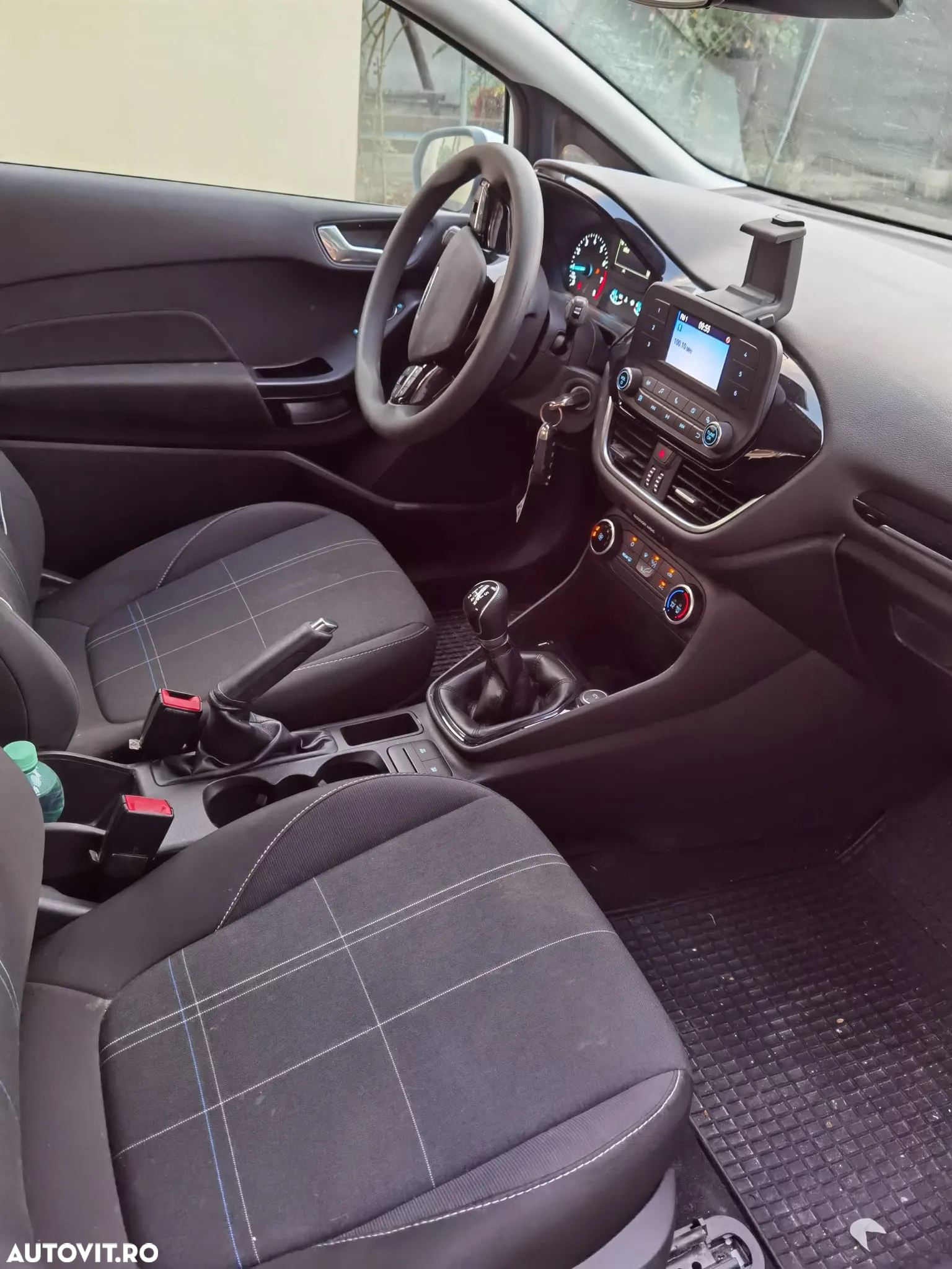 Ford Fiesta 1.1 S&S TREND - 14