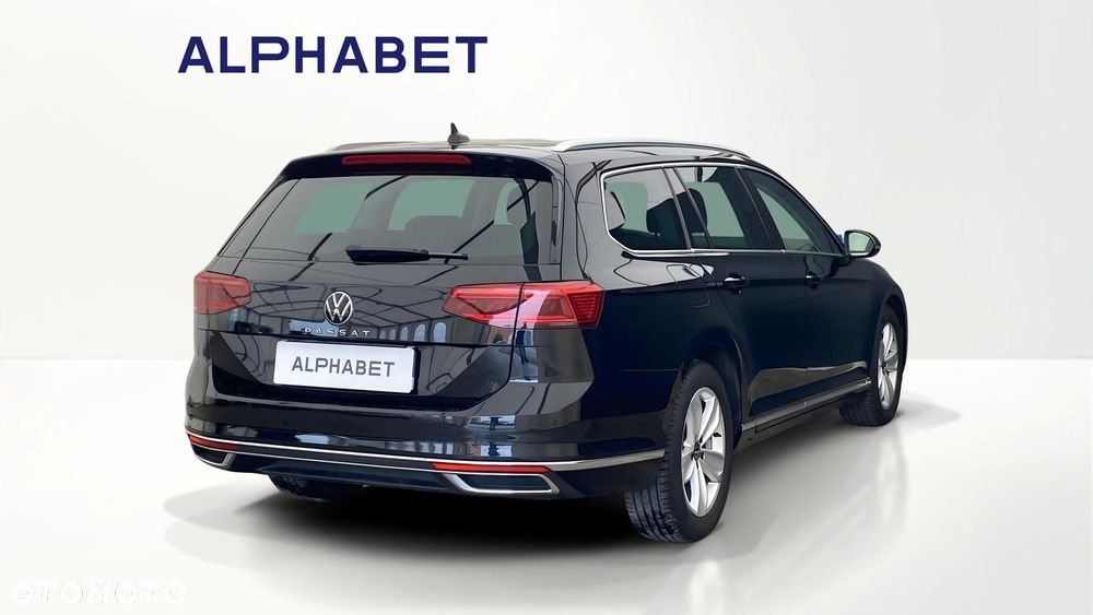 Volkswagen Passat - 5