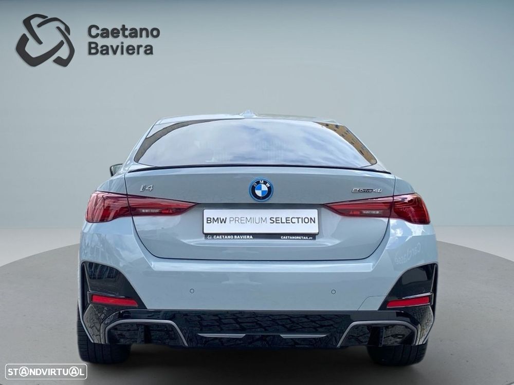 BMW i4 eDrive40 Pack Desportivo M Pro — fotografia 19