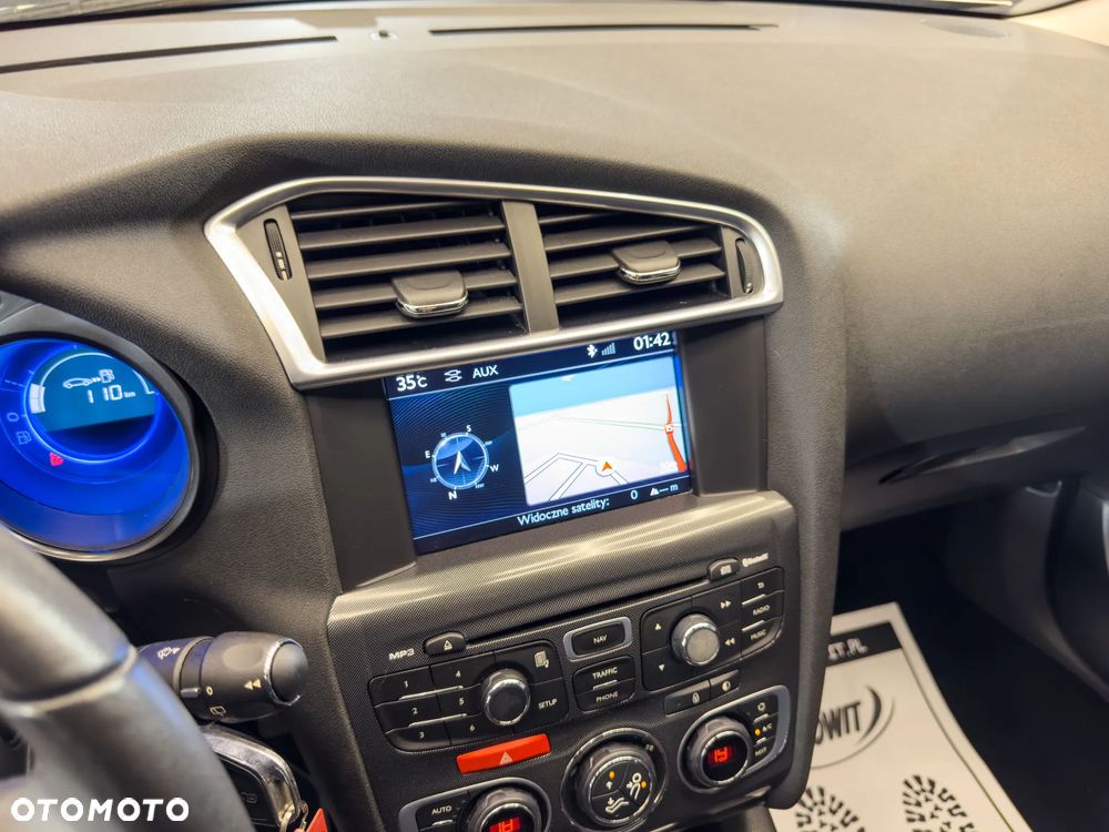 Citroën C4 HDi 115 Exclusive - 32