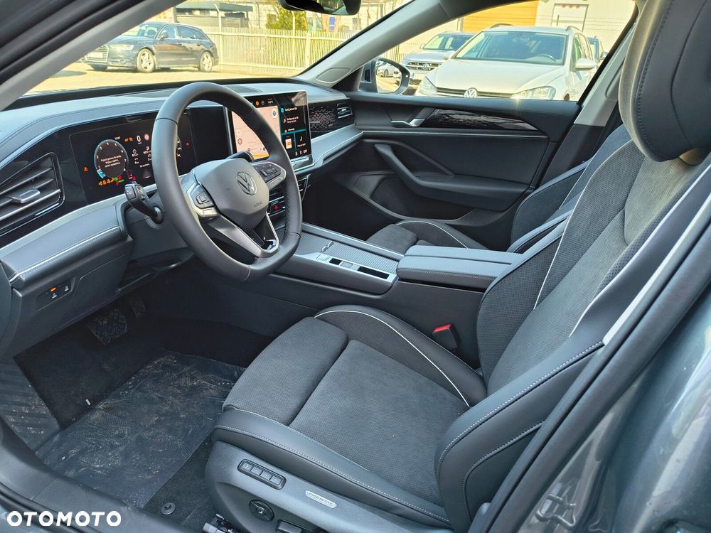 Volkswagen Passat - 19