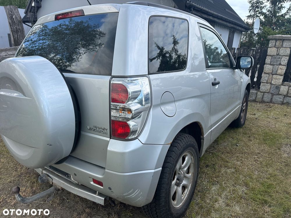 Suzuki Grand Vitara 1.6 City - 8