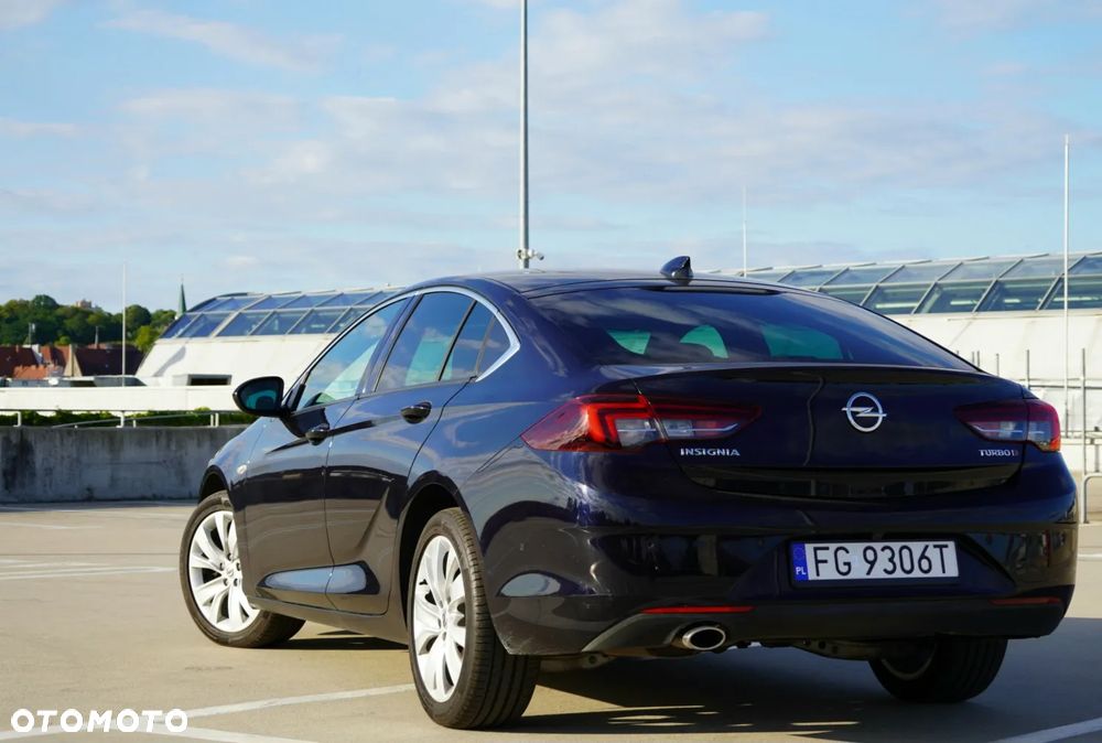 Opel Insignia 2.0 Exclusive - 12