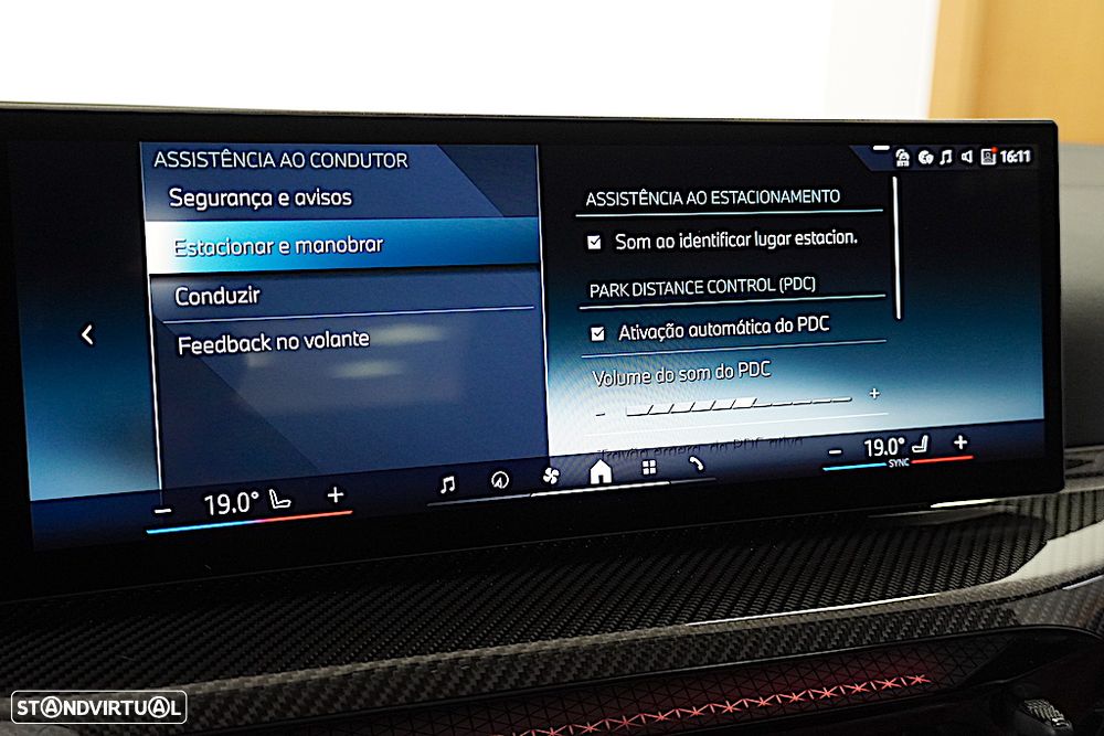 BMW 420 d Pack Desportivo M Pro Auto - 39