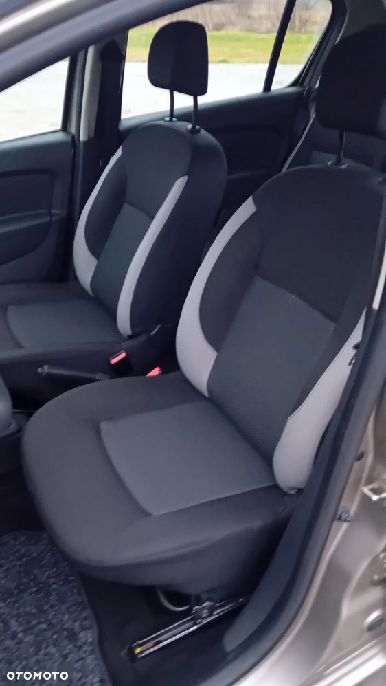 Dacia Sandero 1.2 16V 75 Live - 15