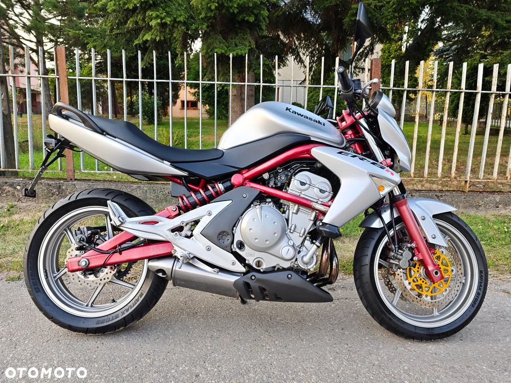 Kawasaki ER - 11