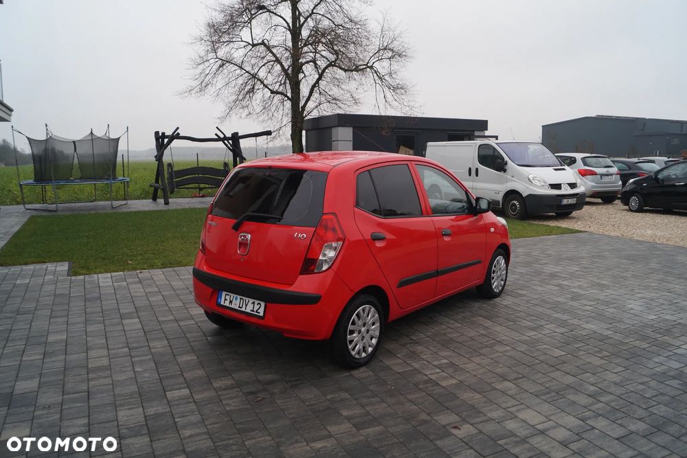 Hyundai i10 1.1 Base - 30