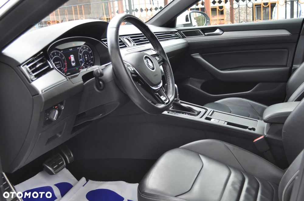 Volkswagen Arteon 2.0 TSI 4Motion R-Line DSG - 19