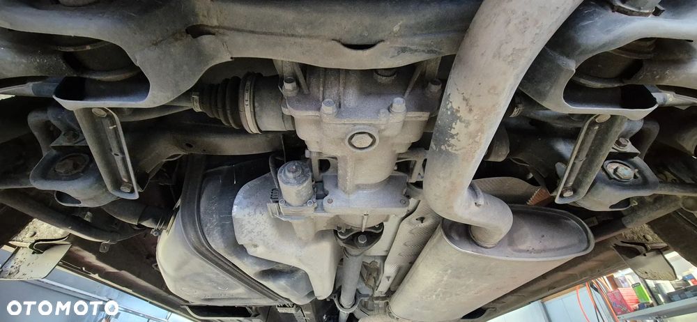 Hyundai Santa Fe blue 2.0 CRDI 4WD Style - 34