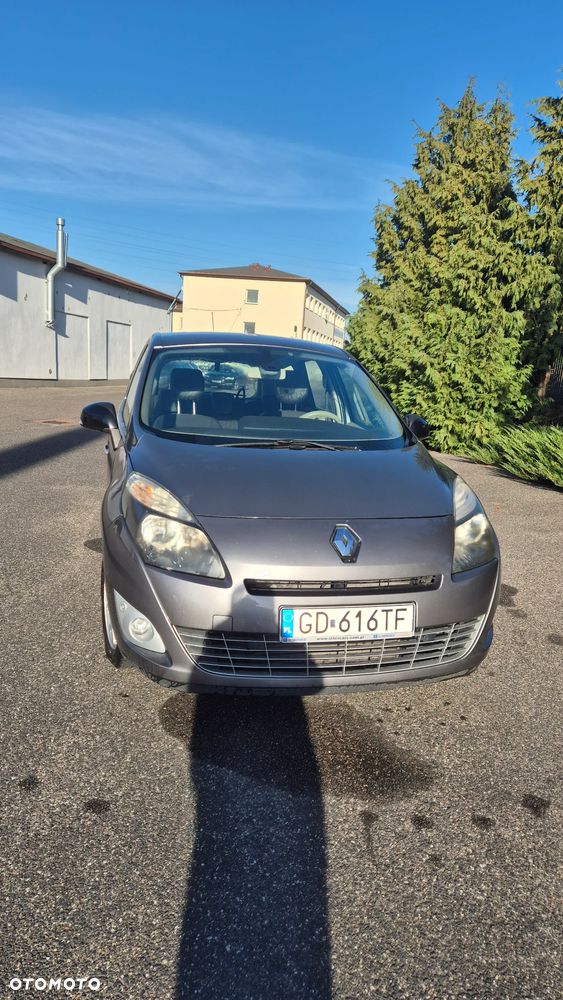 Renault Scenic - 2