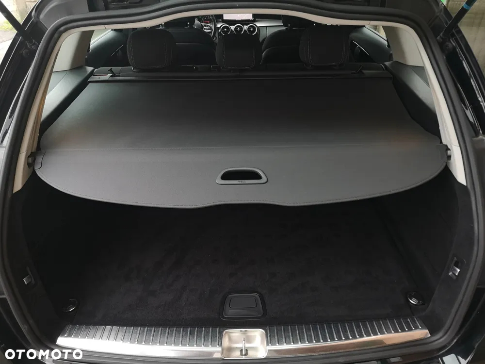 Mercedes-Benz Klasa C 200 d T 9G-TRONIC - 31
