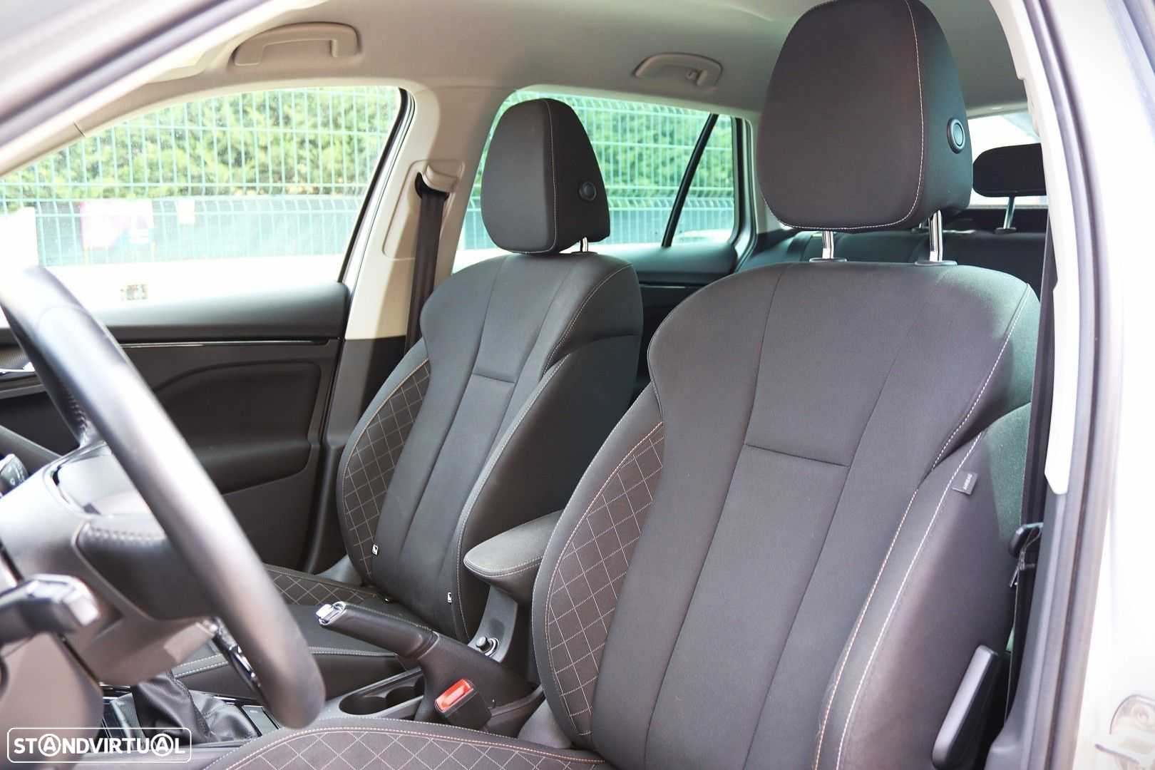 Skoda Kamiq 1.0 TSI Ambition DSG - 15