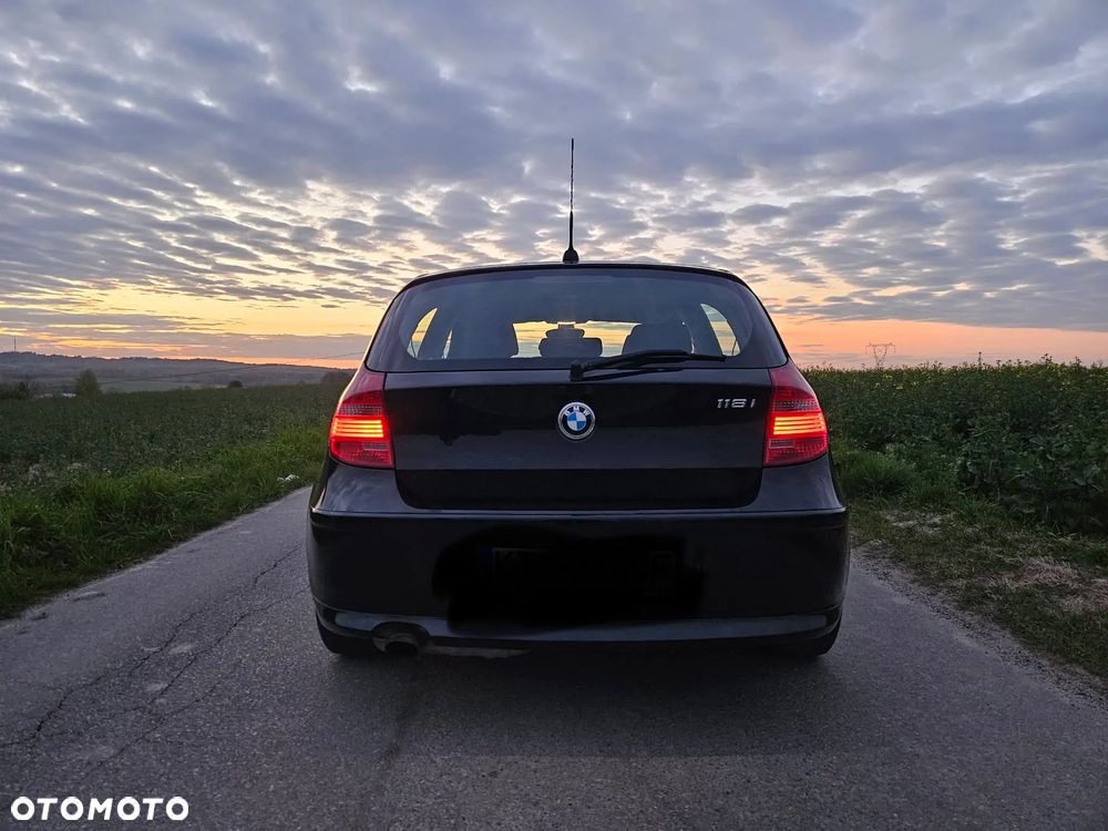 BMW Seria 1 118i - 5